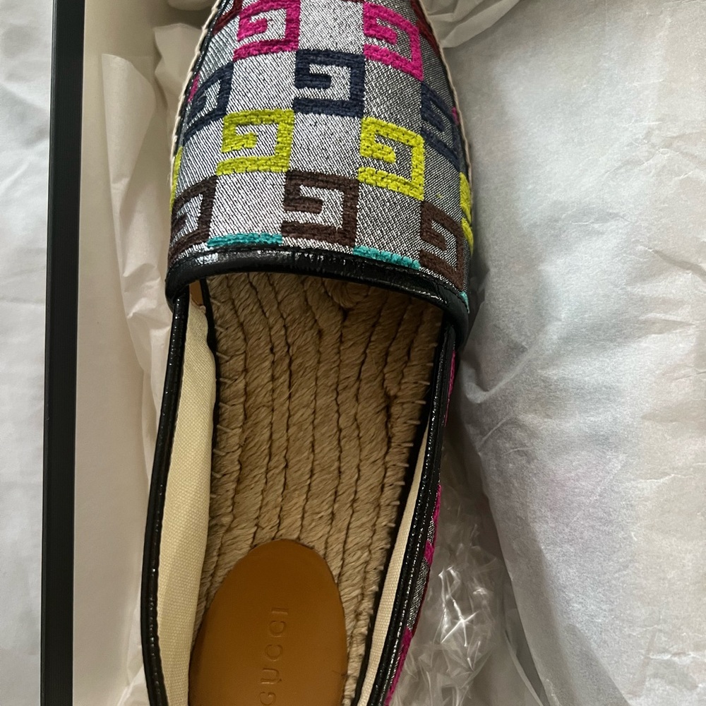 Gucci Ivory and Ebony Gift Box - FREE SHIPPING - Picture 3 of 6